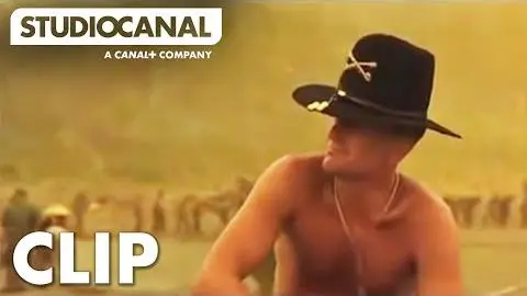 Apocalypse Now | The Smell Of Napalm In The Morning | Starring Robert Duvall_peliplat
