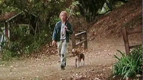Shiloh (1996) Movie Trailer (Beagle dog)_peliplat