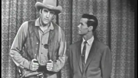 JAMES ARNESS FROM GUNSMOKE. The Johnny Carson Show from 1955._peliplat