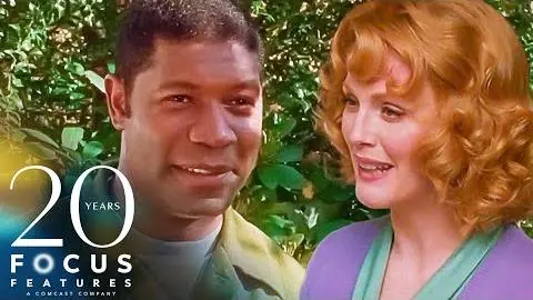 Dennis Haysbert Gives Julianne Moore a Day To Escape Life_peliplat