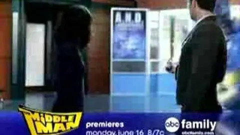 The Middleman on ABC Family Premiere Trailer (long version)_peliplat