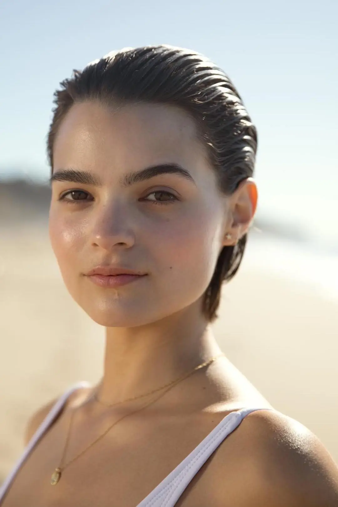 Brianna Hildebrand_peliplat