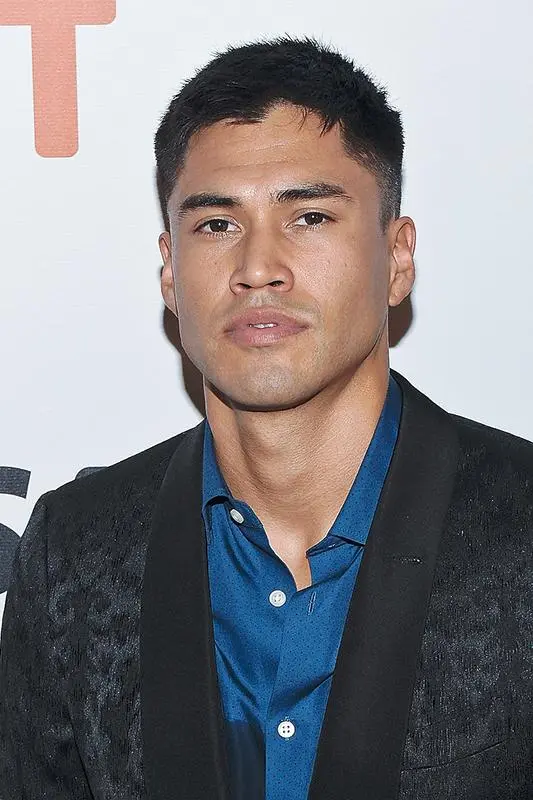 Martin Sensmeier_peliplat