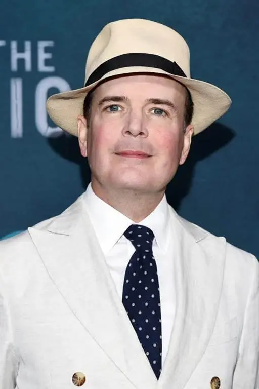 Jefferson Mays_peliplat