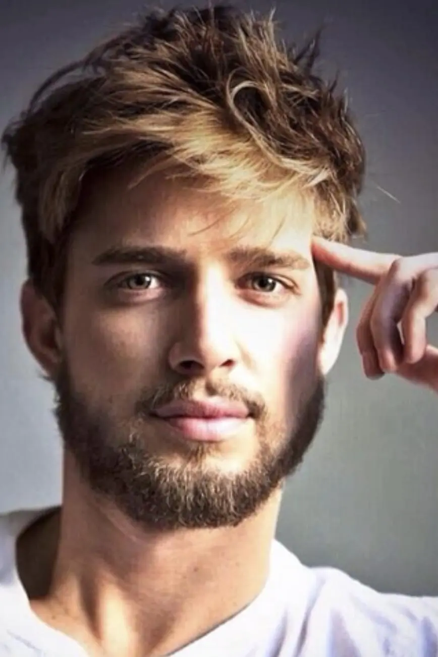 Drew Van Acker_peliplat