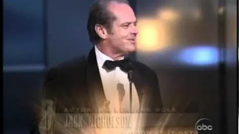 Jack Nicholson winning an Oscar® for "As Good as it Gets"_peliplat