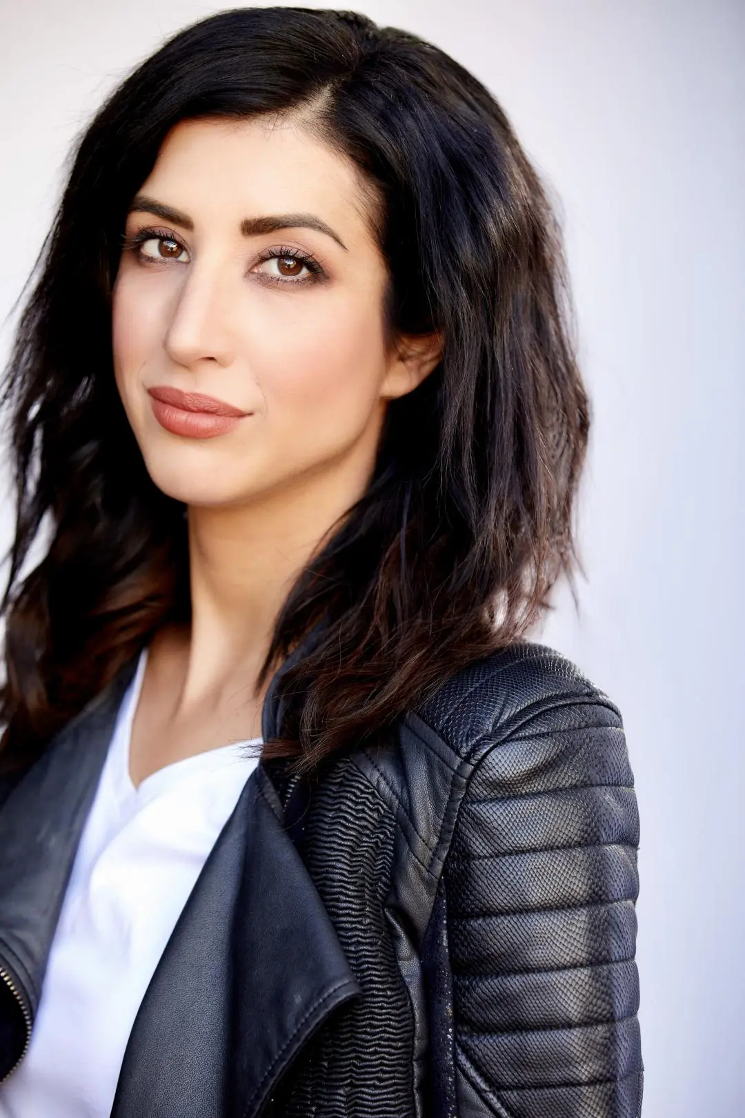 Dana DeLorenzo_peliplat