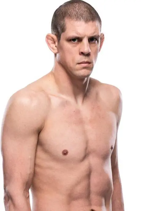 Joe Lauzon_peliplat