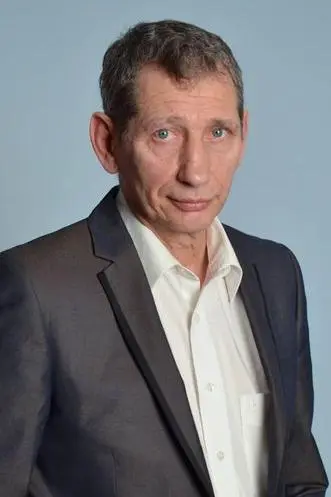 Vladimir Mikhelson_peliplat
