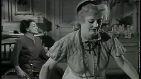 What Ever Happened to Baby Jane? (1962) Scene: What's for Dinner? - Bette Davis - Joan Crawford_peliplat