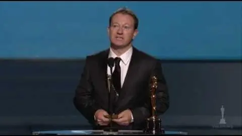 Simon Beaufoy Wins Adapted Screenplay: 2009 Oscars_peliplat