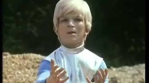 BBC The Boy from Space (1980) - Peep Peep  | BFI DVD_peliplat
