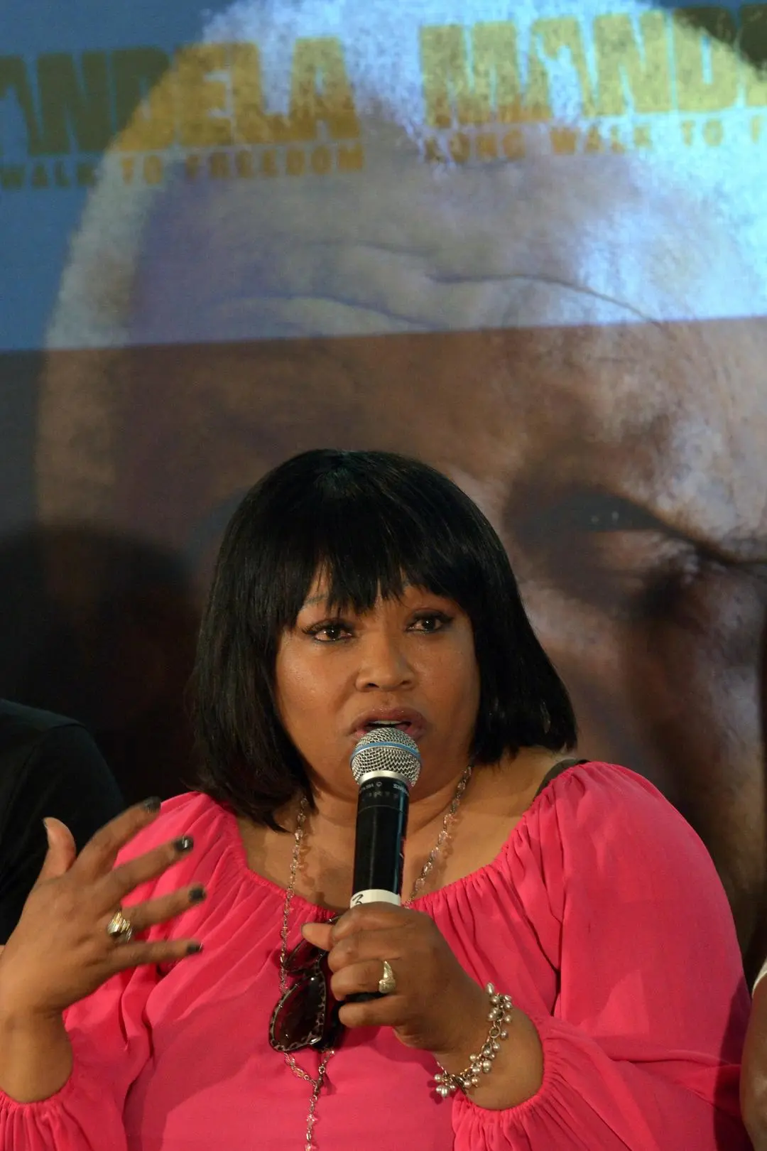 Zindzi Mandela_peliplat