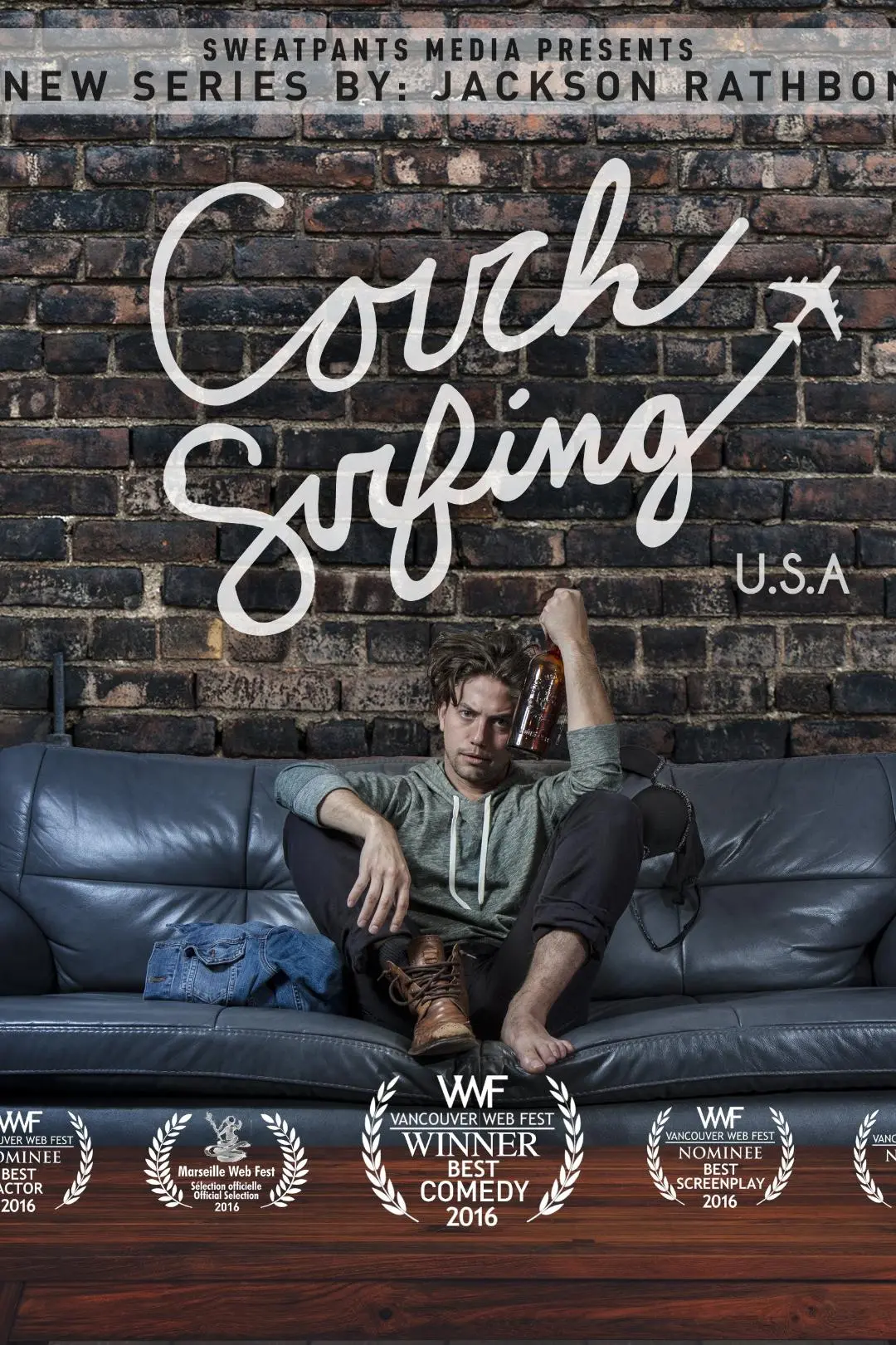 Couch Surfing USA_peliplat