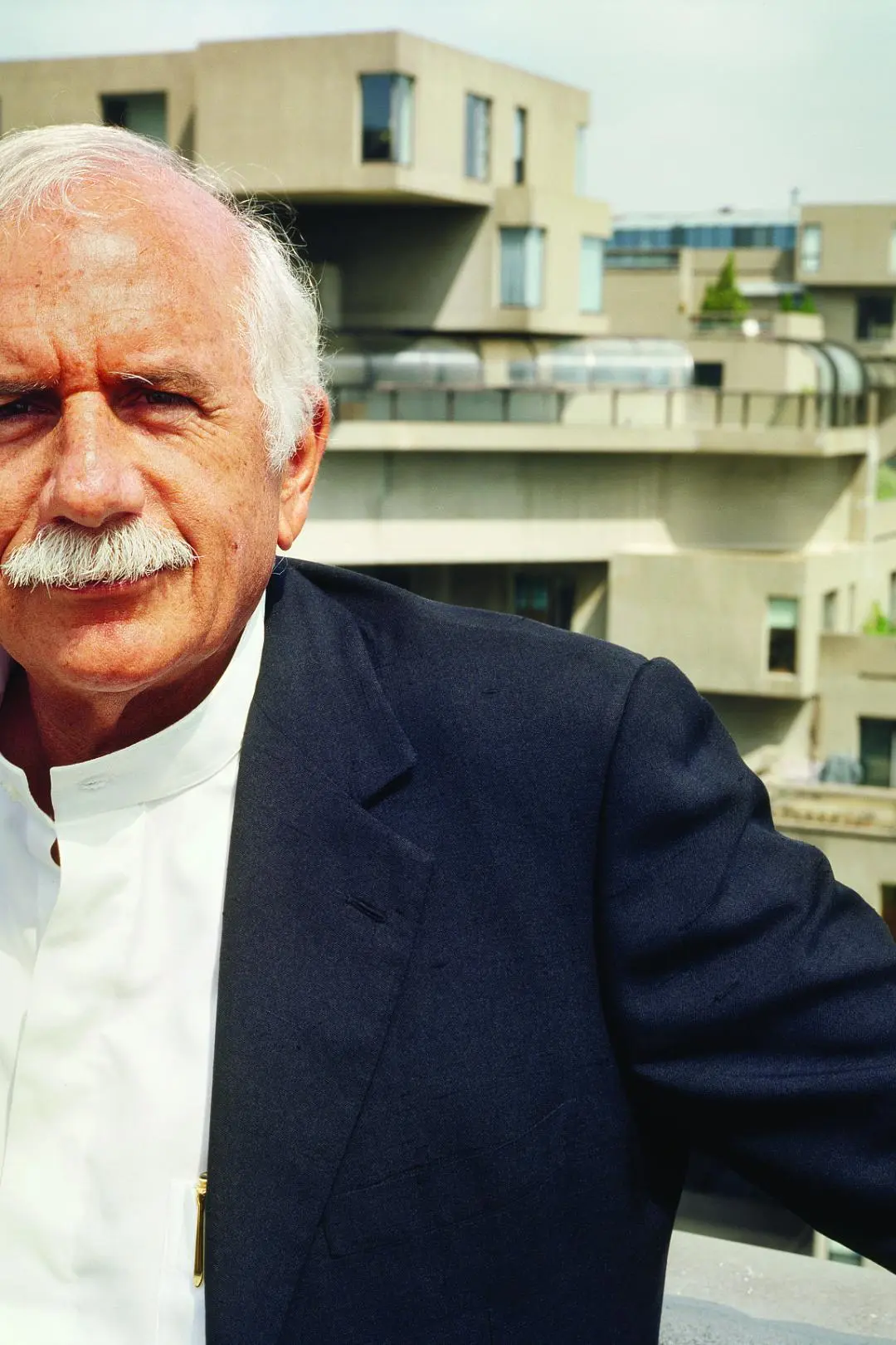 Moshe Safdie: The Power of Architecture_peliplat