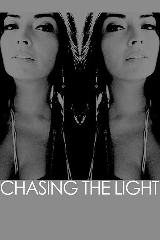 Chasing the Light_peliplat