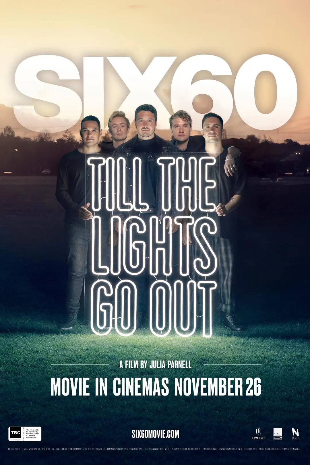 SIX60: Till the Lights Go Out_peliplat