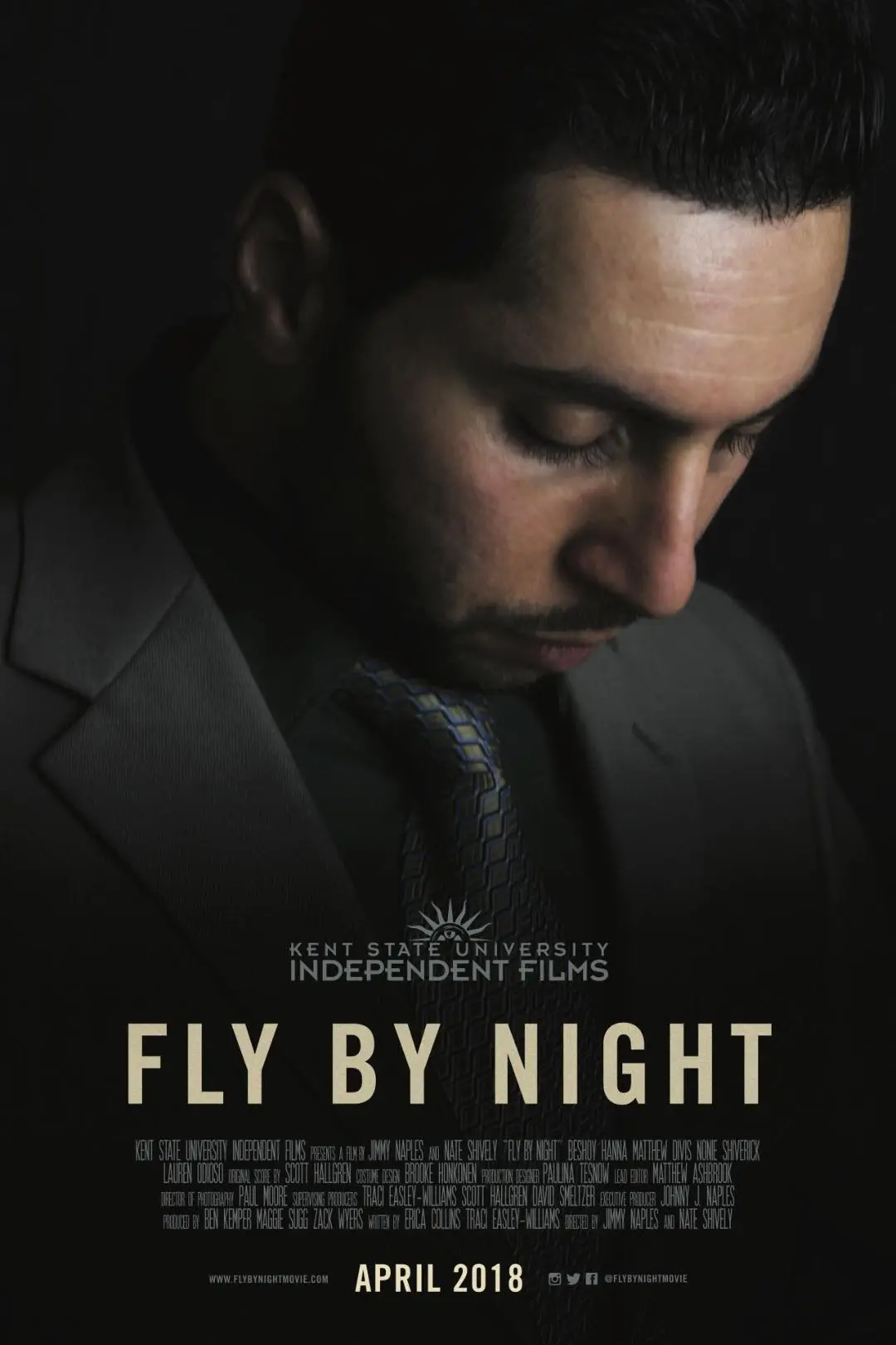 Fly by Night_peliplat
