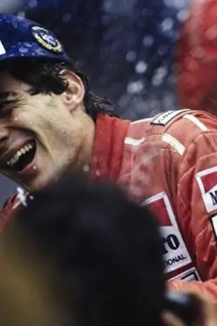 Simply the Best Ayrton Senna_peliplat