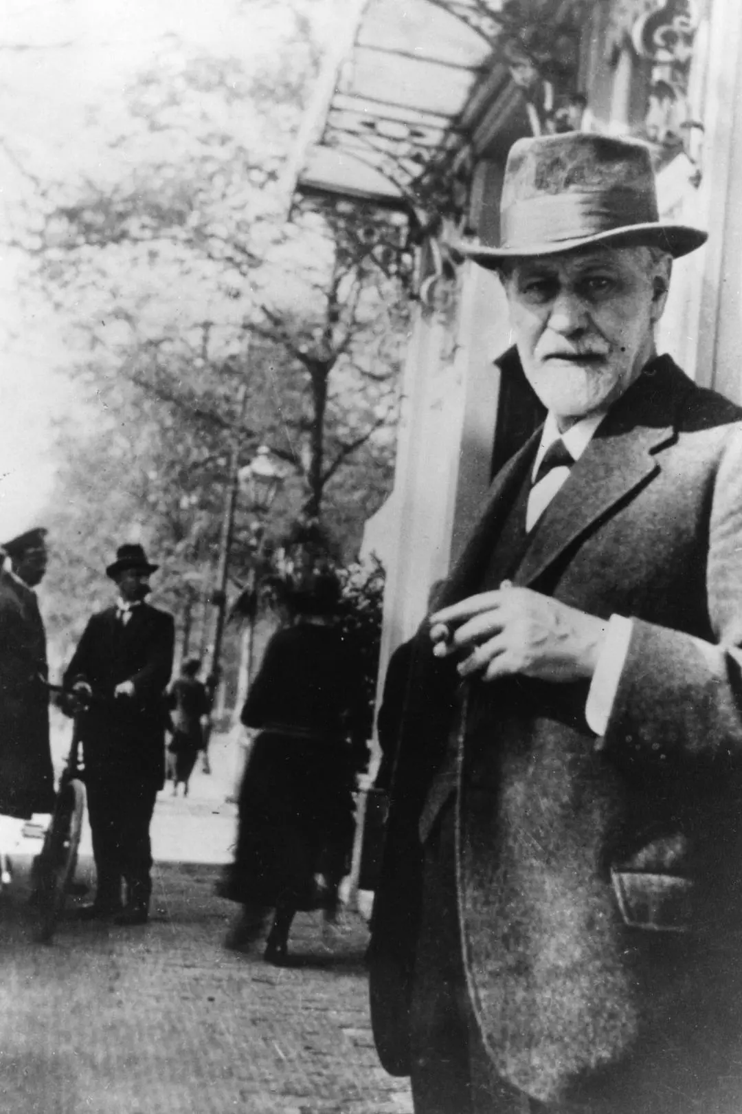 Sigmund Freud - L'invention de la psychanalyse_peliplat