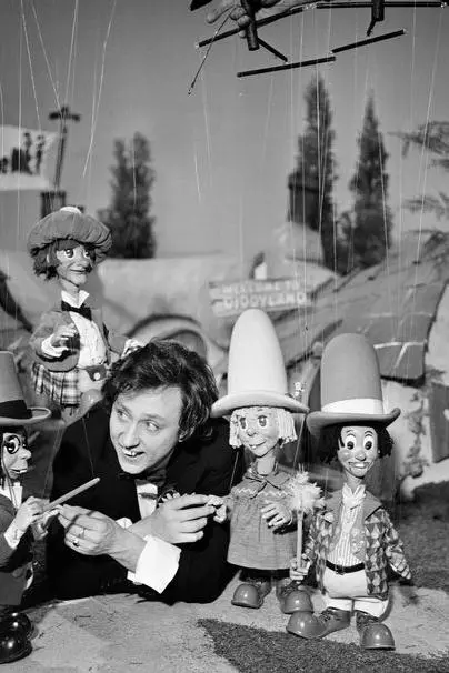 Ken Dodd & the Diddymen_peliplat