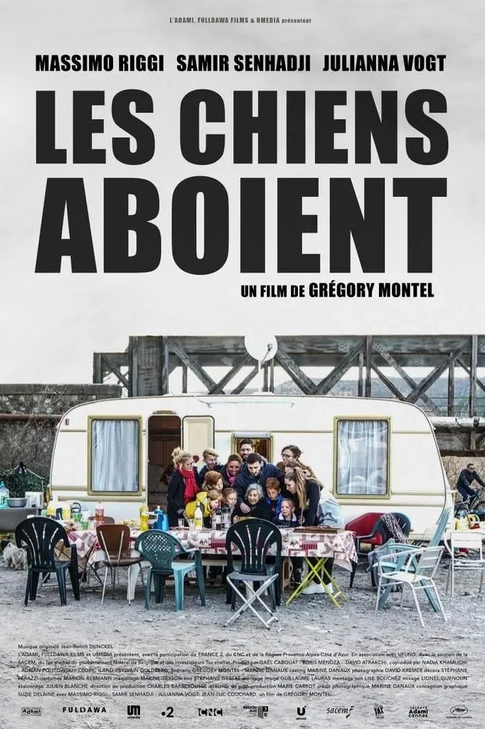 Les chiens aboient_peliplat