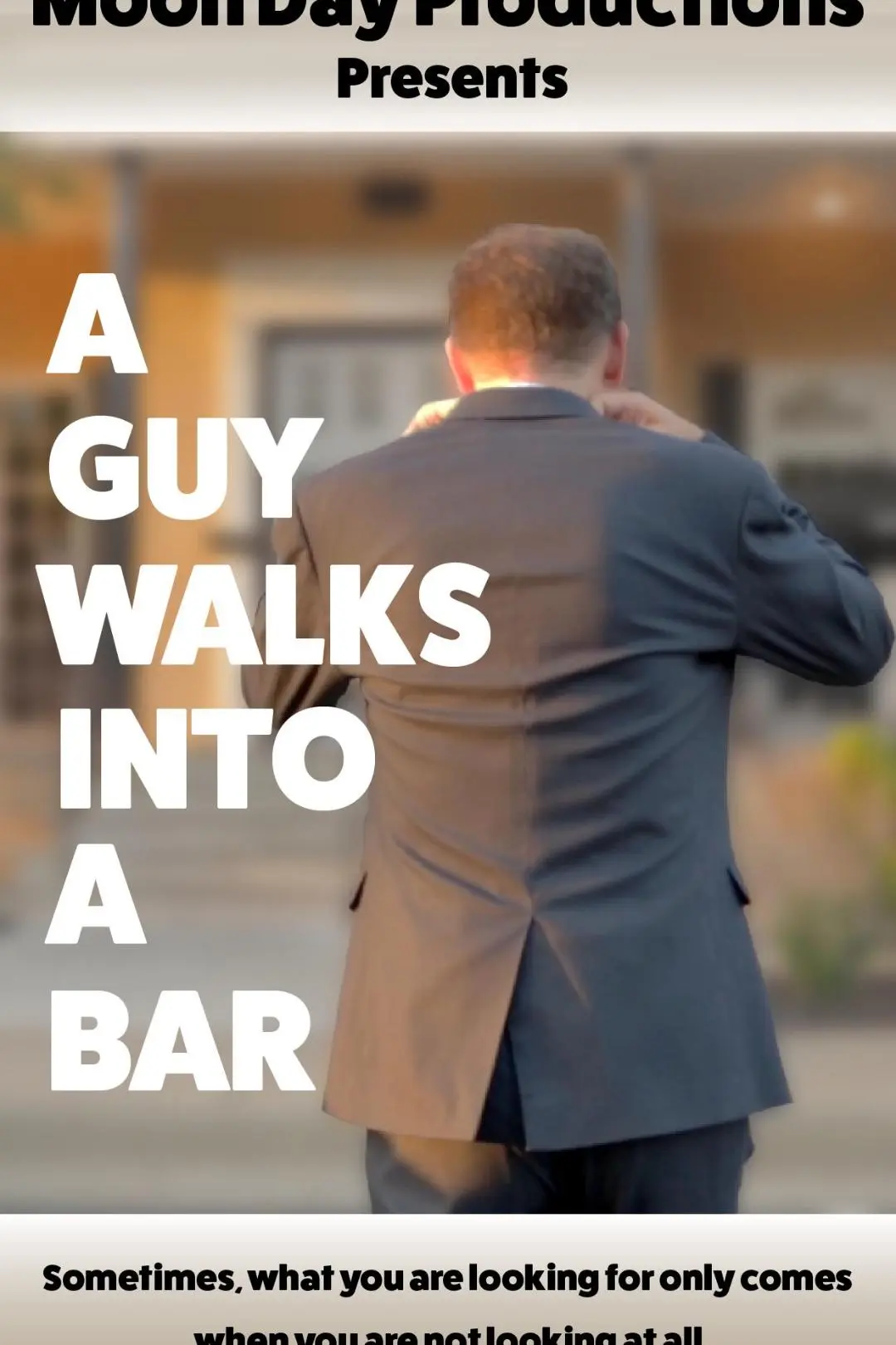 A Guy Walks Into a Bar_peliplat