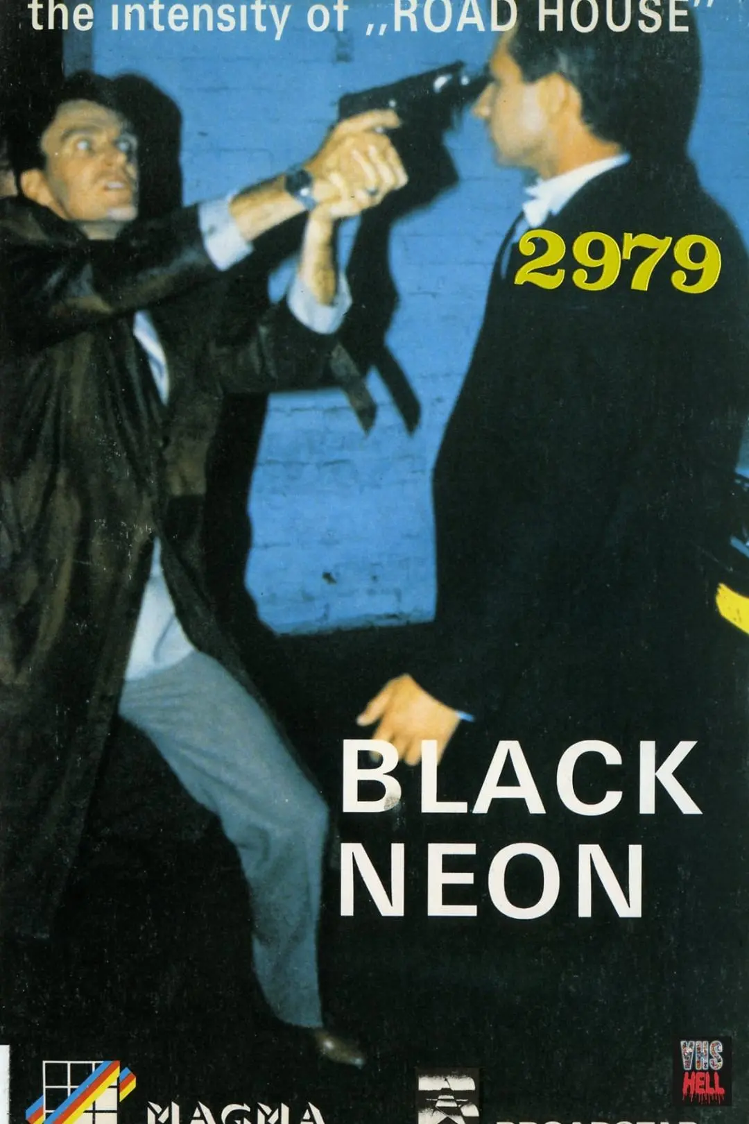 Black Neon_peliplat