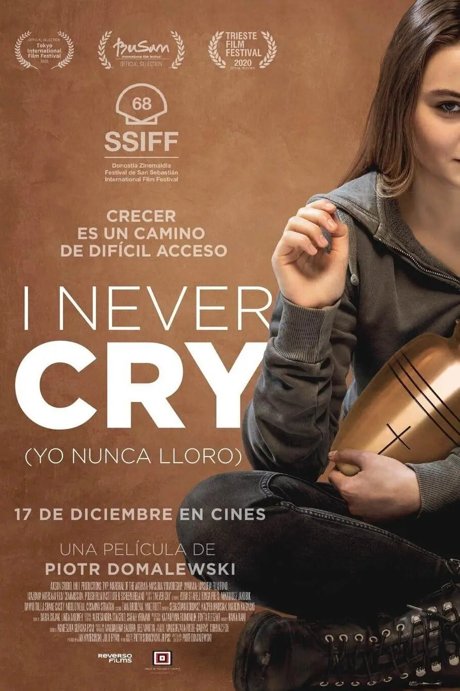 I never cry (Yo nunca lloro)_peliplat