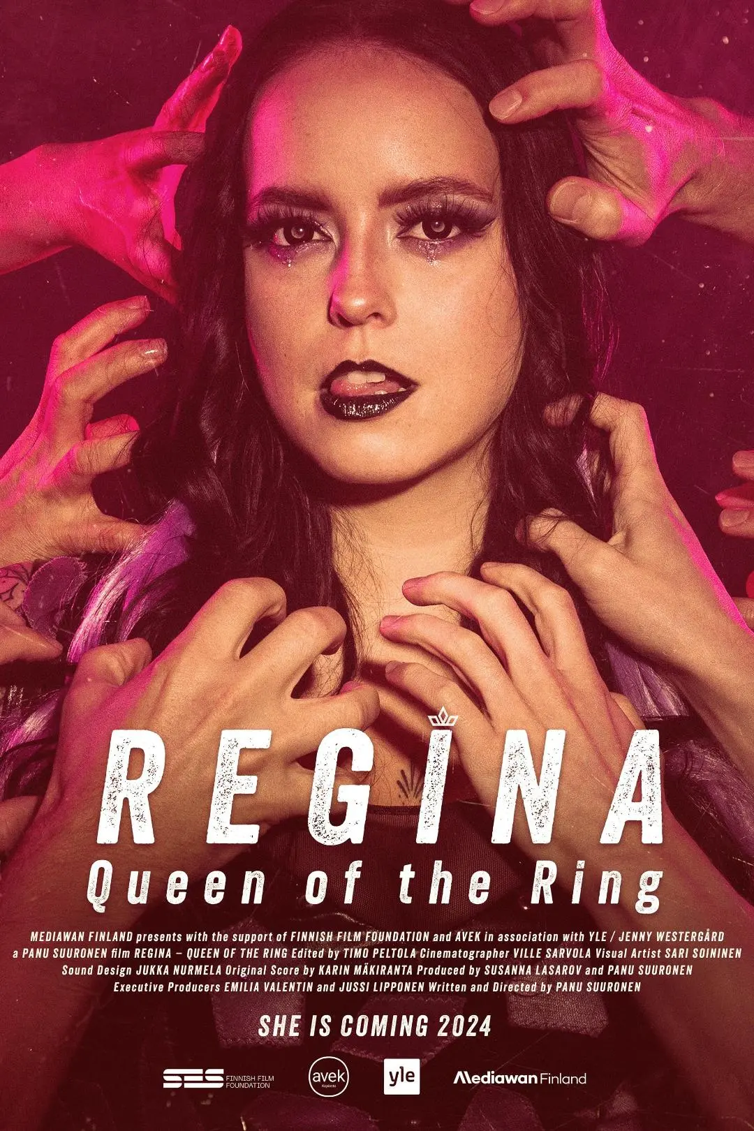 Regina - Queen of the Ring_peliplat