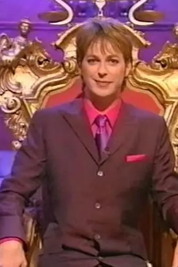 All Rise for Julian Clary_peliplat