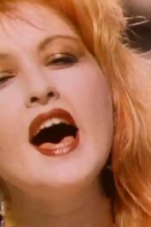 Cyndi Lauper: Girls Just Want to Have Fun_peliplat