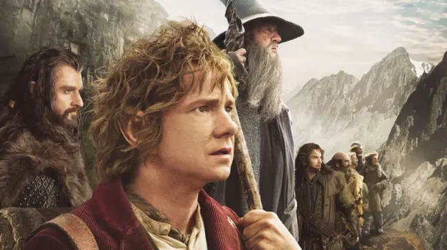 Bilbo decía: "Es muy peligroso, Frodo cruzar la puerta"_peliplat