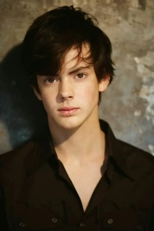 Skandar Keynes_peliplat