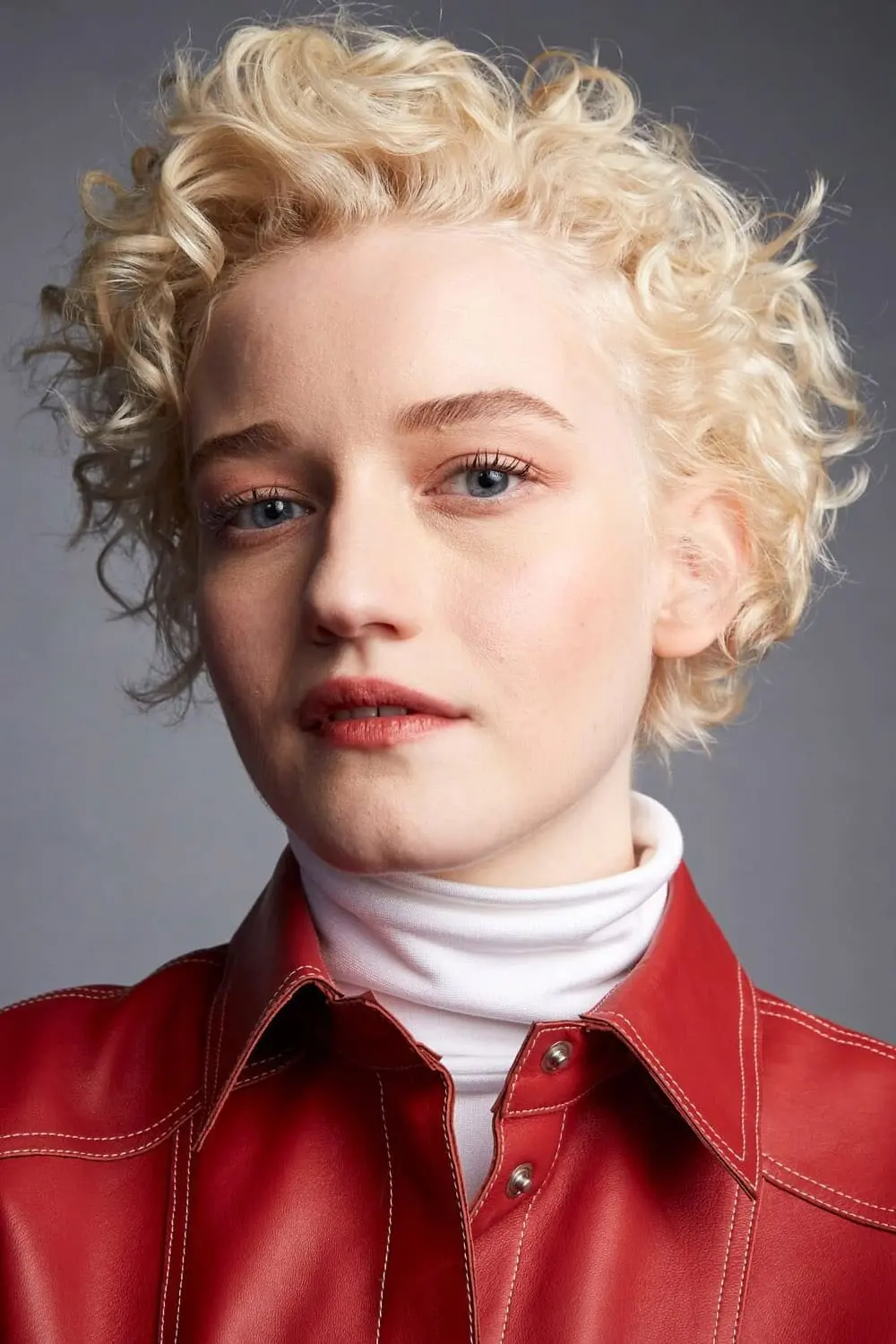 Julia Garner_peliplat