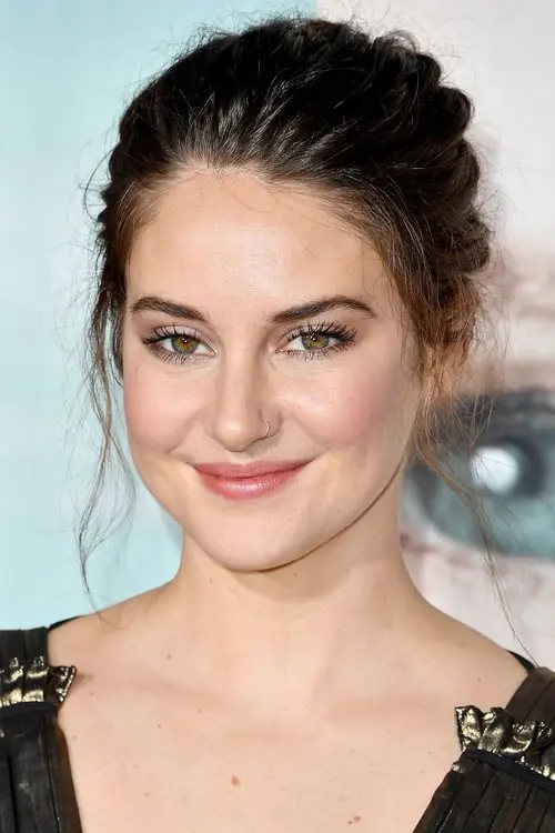 Shailene Woodley_peliplat