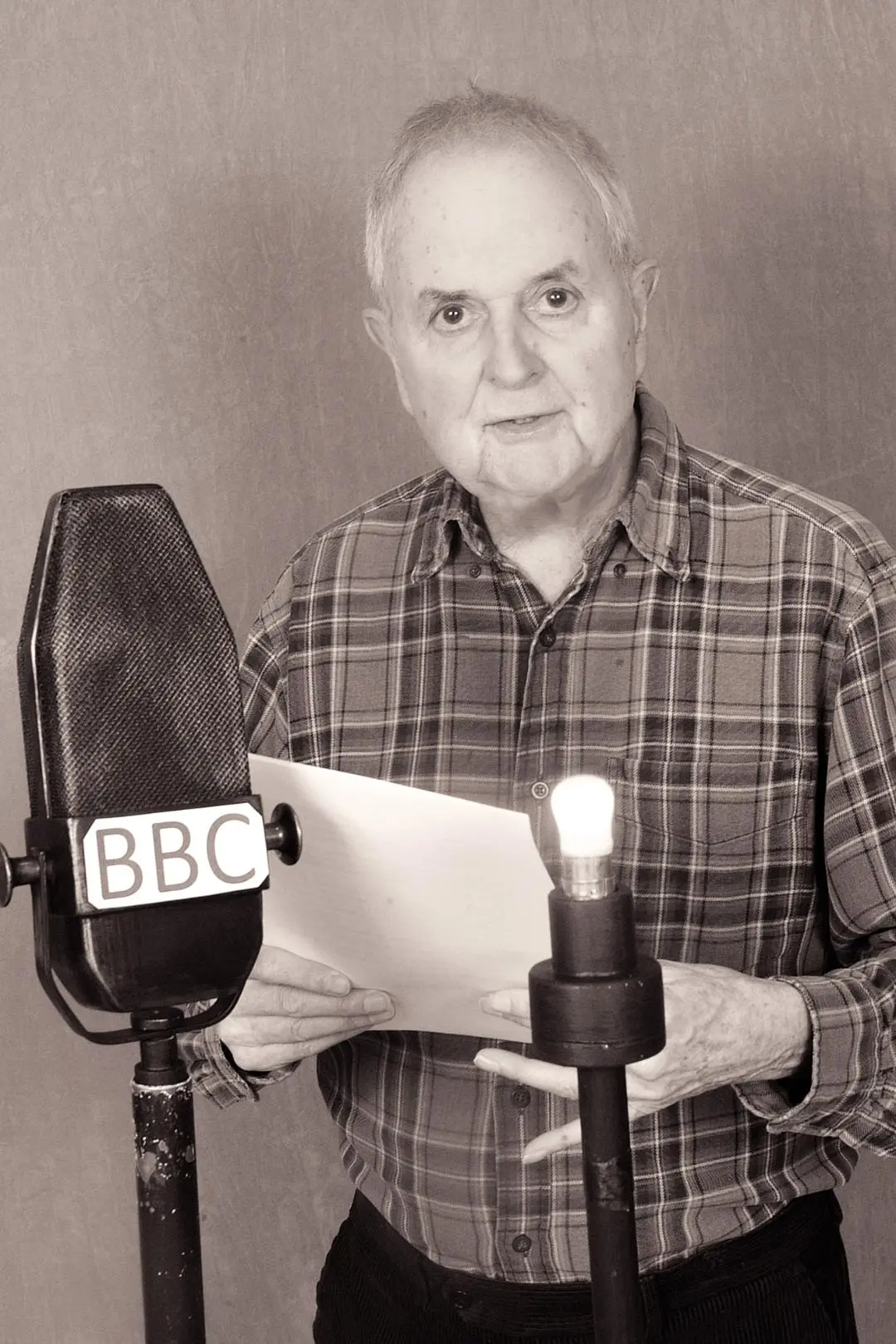 Rodney Bewes_peliplat