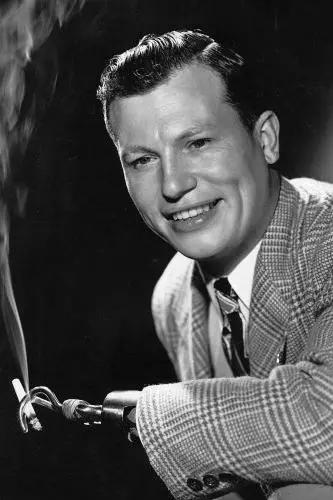 Harold Russell_peliplat