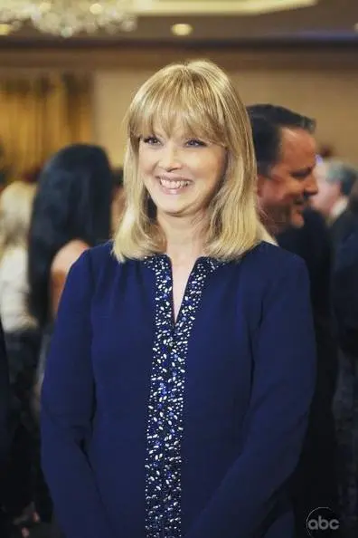 Shelley Long_peliplat