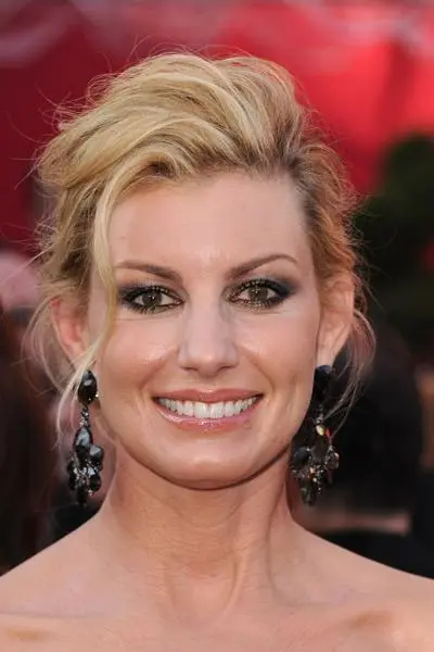 Faith Hill_peliplat