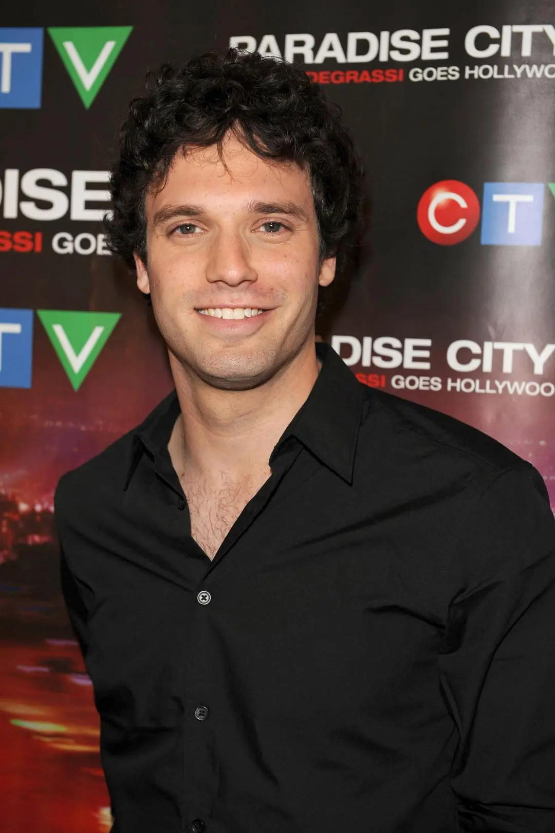 Jake Epstein_peliplat