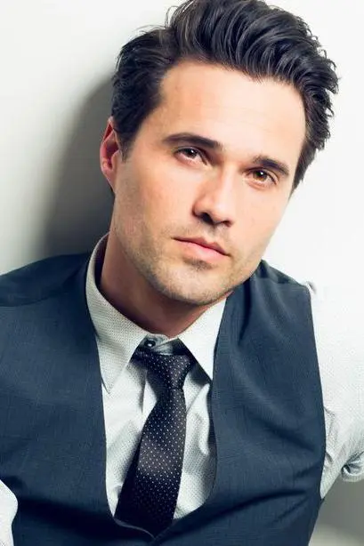 Brett Dalton_peliplat