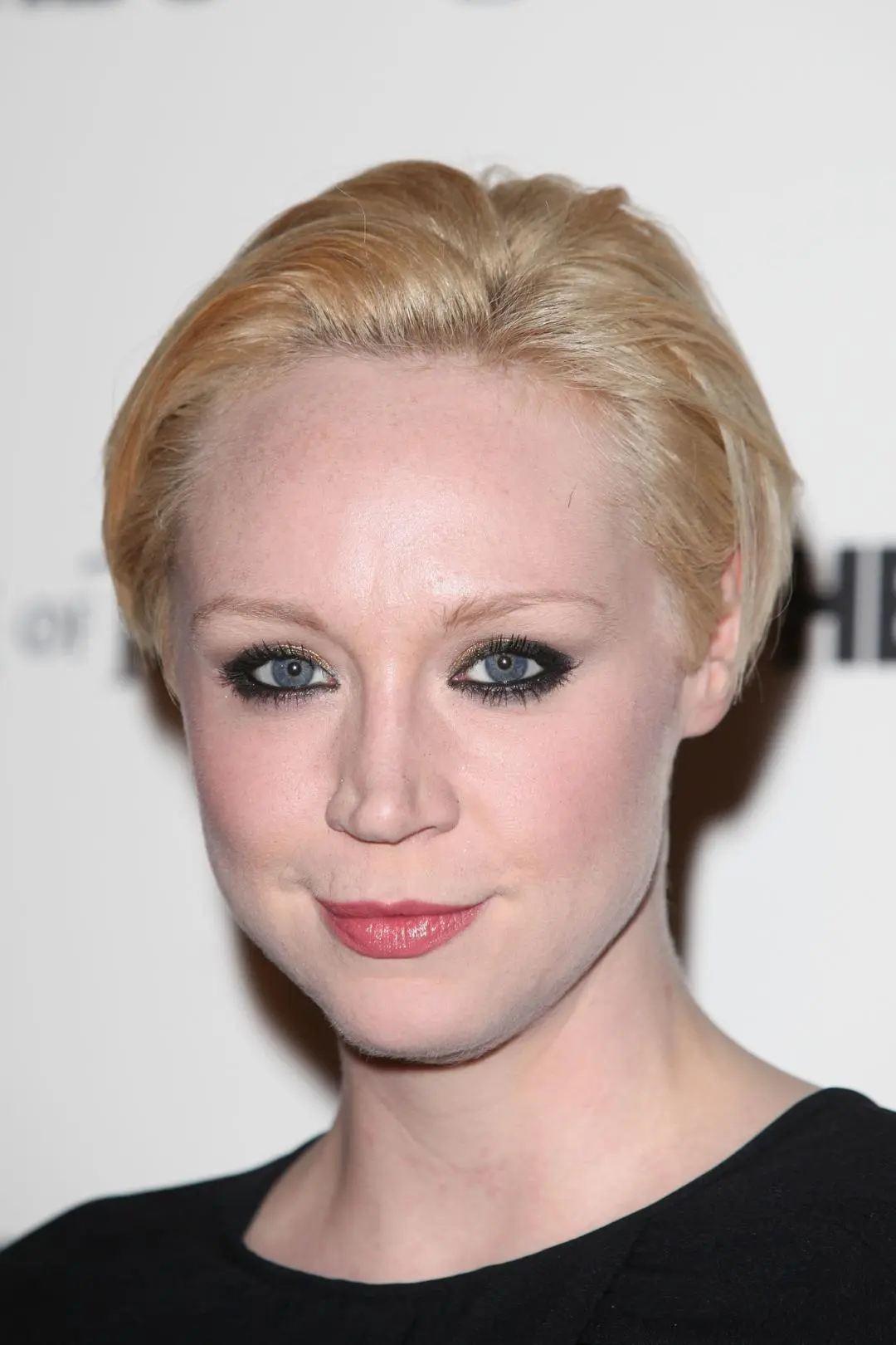 Gwendoline Christie_peliplat