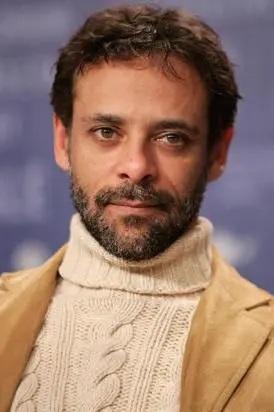 Alexander Siddig_peliplat