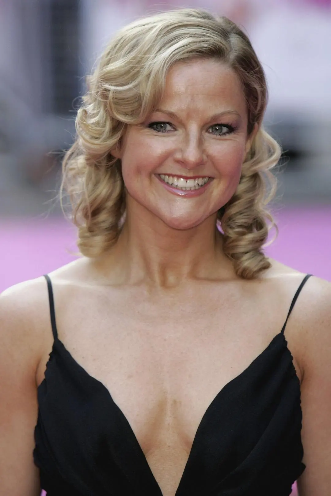 Sarah Hadland_peliplat