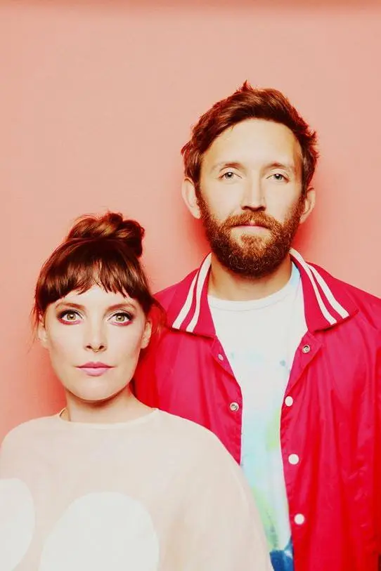 Sylvan Esso_peliplat