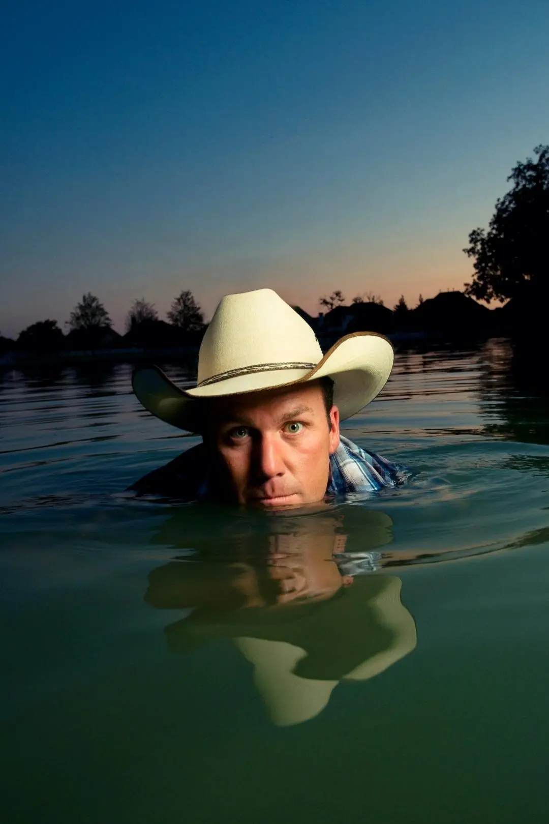 Rodney Carrington_peliplat