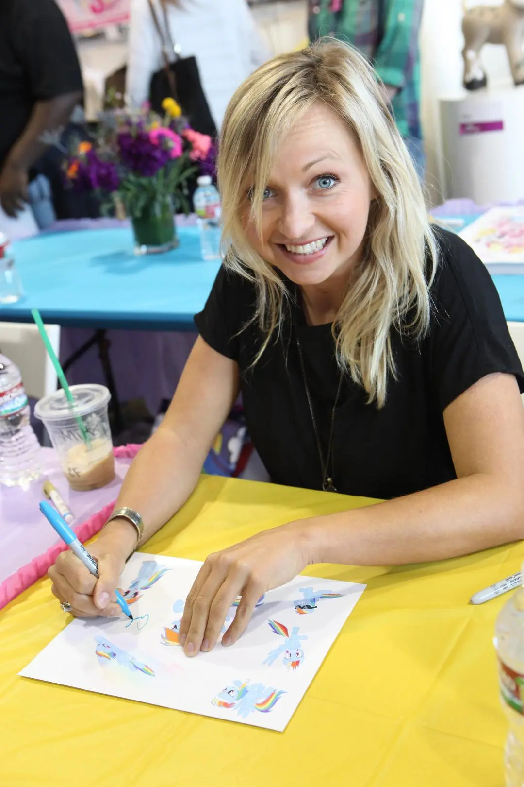 Ashleigh Ball_peliplat