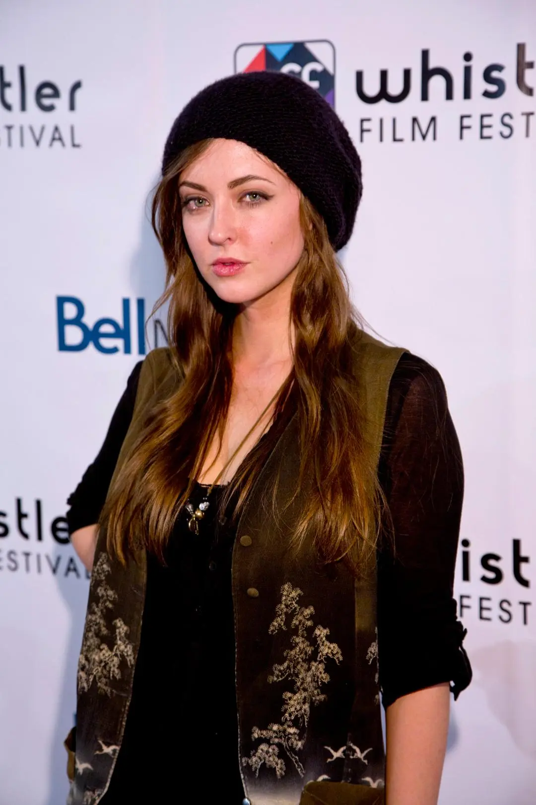 Katharine Isabelle_peliplat