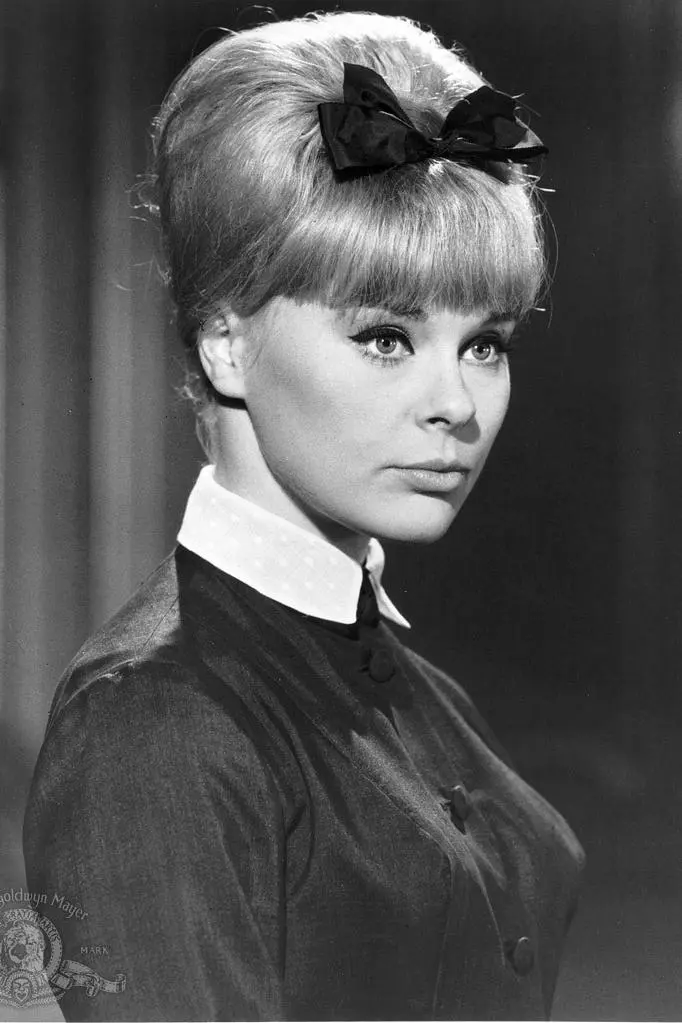 Elke Sommer_peliplat